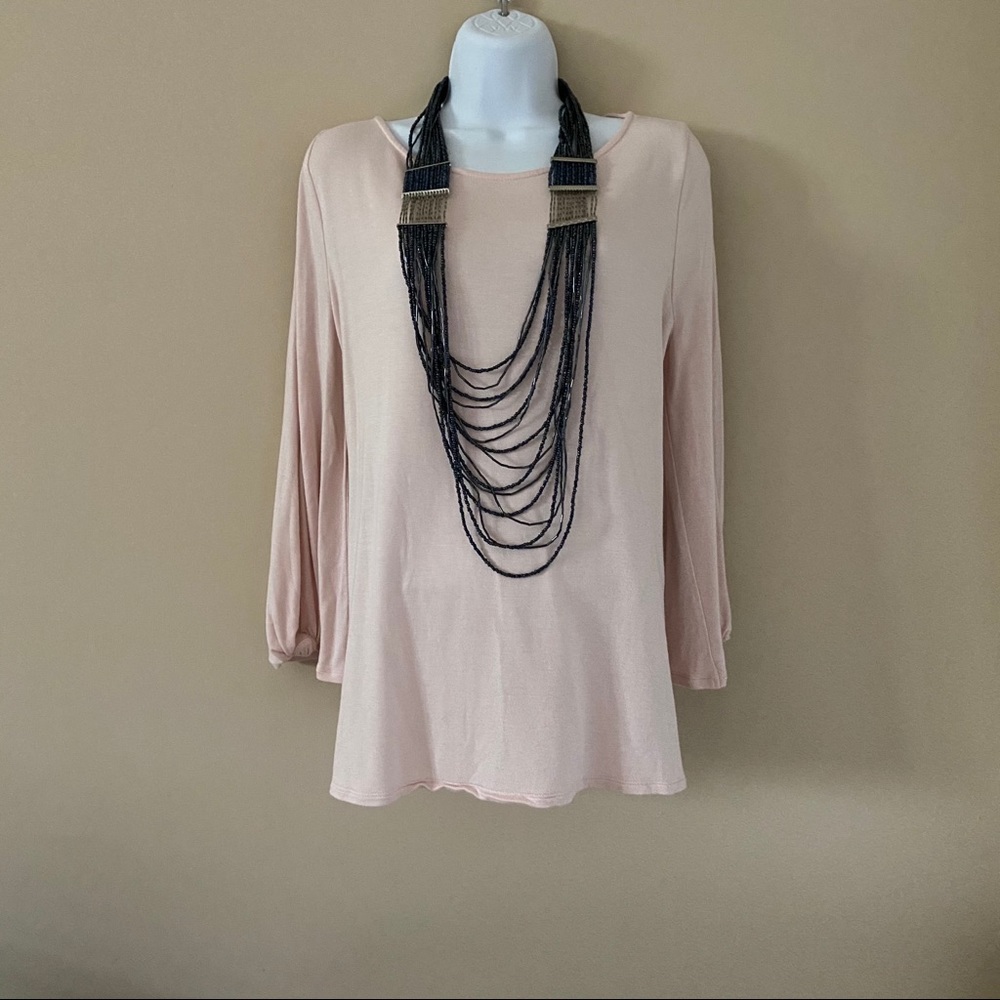 Market & Spruce Super Comfy Tee, split sleeves.